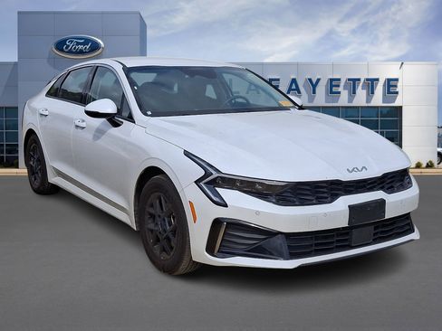 Used 2025 Kia K5 LXS image 1