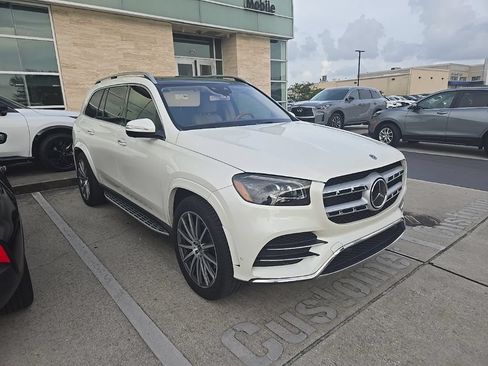 Used 2020 Mercedes-Benz GLS 580 4MATIC image 3