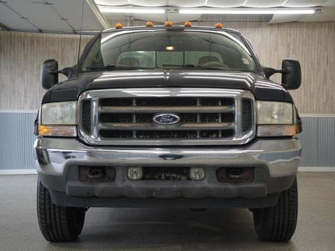 Used 2002 Ford F350 Lariat image 3
