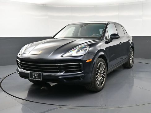 Certified 2023 Porsche Cayenne Platinum Edition AWD/4WD image 1