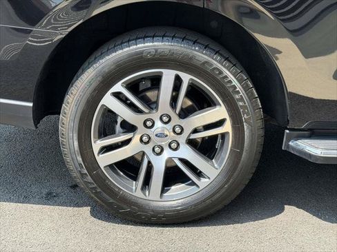 Used 2022 Ford Expedition Limited AWD/4WD image 8