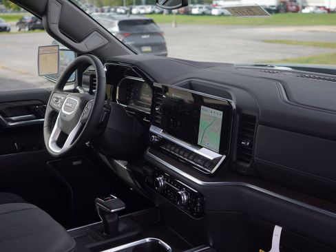 New 2026 GMC Sierra 1500 SLT w/ SLT Premium Package image 29
