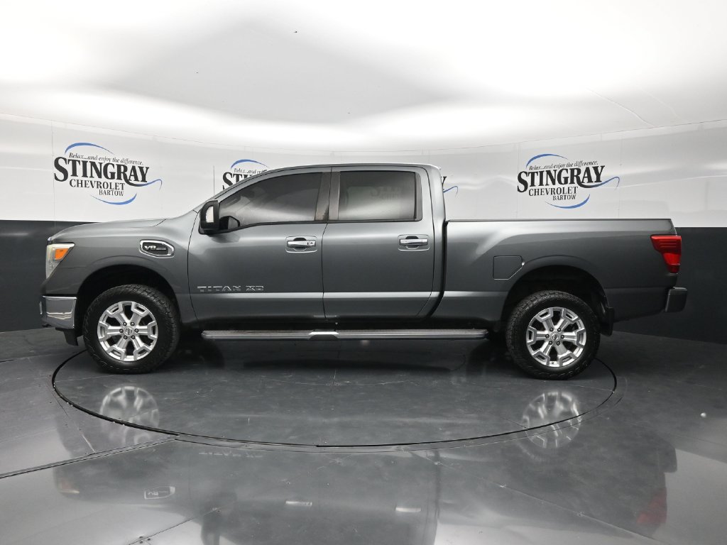 Used 2017 Nissan Titan SV AWD/4WD image 5