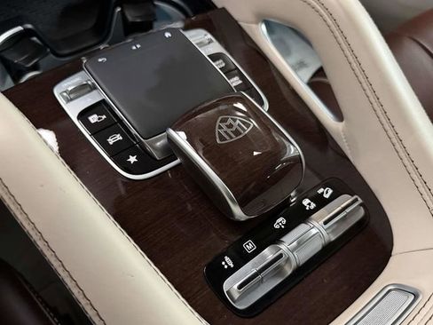 Certified 2023 Mercedes-Benz Maybach GLS 600 4MATIC image 39