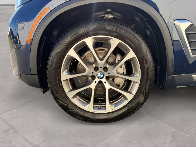 Used 2026 BMW X5 xDrive40i AWD/4WD image 14