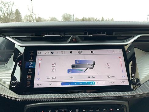 New 2026 Jeep Cherokee Limited image 25