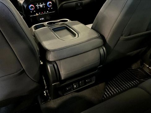 Used 2022 GMC Sierra 1500 Elevation image 28