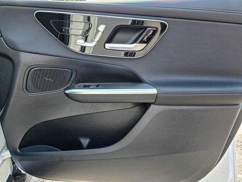 New 2025 Mercedes-Benz GLC 300 4MATIC image 34