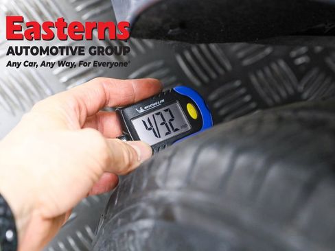 Used 2019 Toyota Camry LE image 26