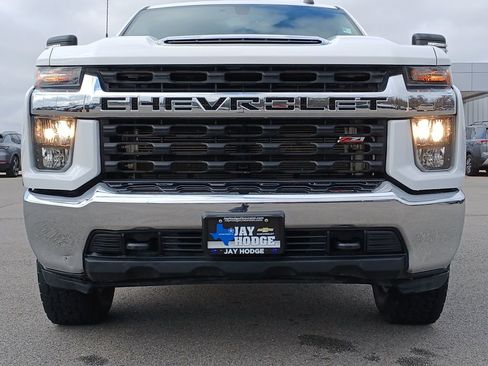 Used 2023 Chevrolet Silverado 2500 LT image 29