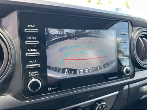 Used 2022 Toyota Tacoma SR RWD image 6