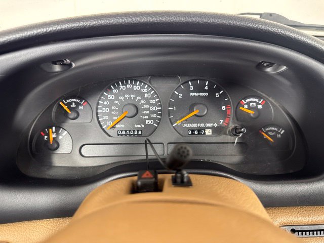 Used 1994 Ford Mustang GT RWD image 16
