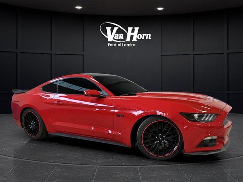 Used 2017 Ford Mustang GT w/ GT Performance Package image 32
