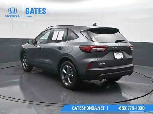 Used 2025 Ford Escape ST-Line AWD/4WD image 8