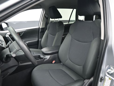 Used 2024 Toyota RAV4 LE image 16