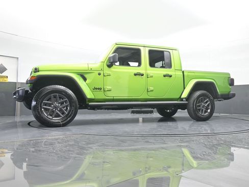 New 2026 Jeep Gladiator Sport image 52