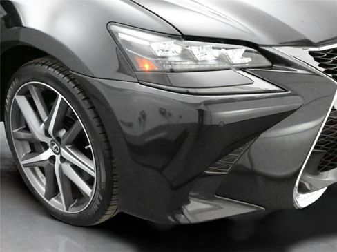 Used 2019 Lexus GS 350 F Sport image 18