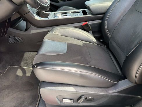 Used 2022 Ford Edge ST w/ Equipment Group 401A AWD/4WD image 36