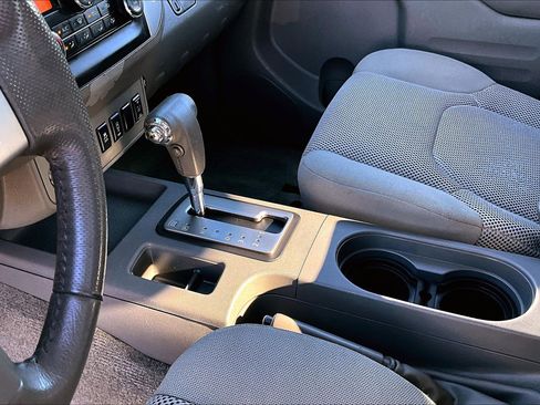 Used 2018 Nissan Frontier SV w/ Value Truck Package image 13