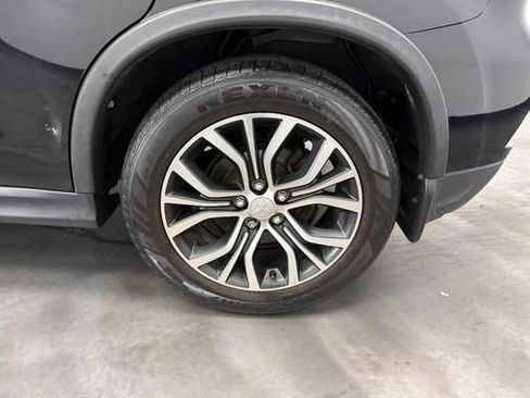 Used 2019 Mitsubishi Outlander Sport ES FWD image 18