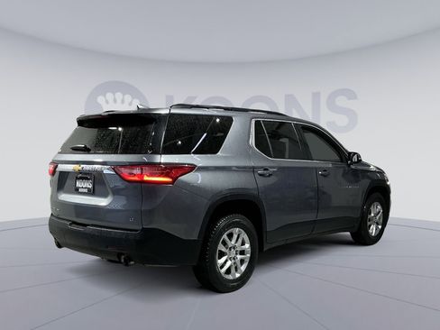 Used 2019 Chevrolet Traverse LT image 16