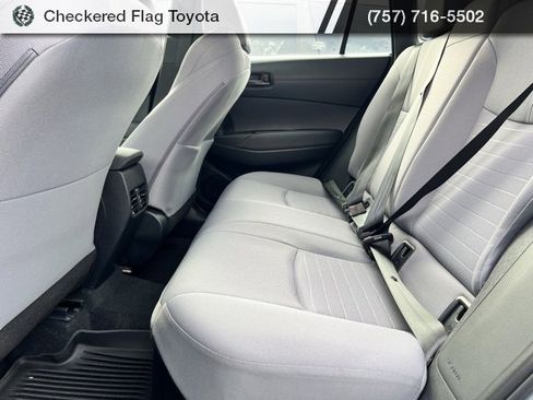 Used 2023 Toyota Corolla Cross S image 21