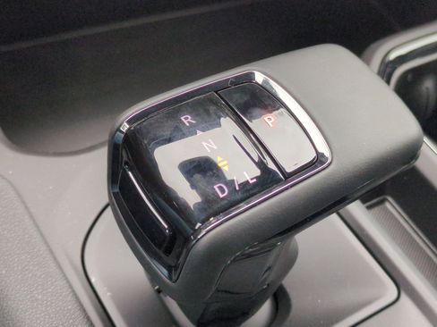 New 2025 GMC Sierra 1500 AT4 w/ Technology Package image 17