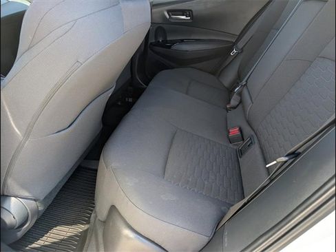 Used 2024 Toyota Corolla SE image 10