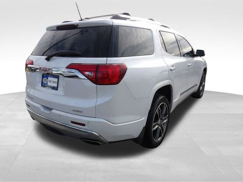 Used 2019 GMC Acadia Denali image 7