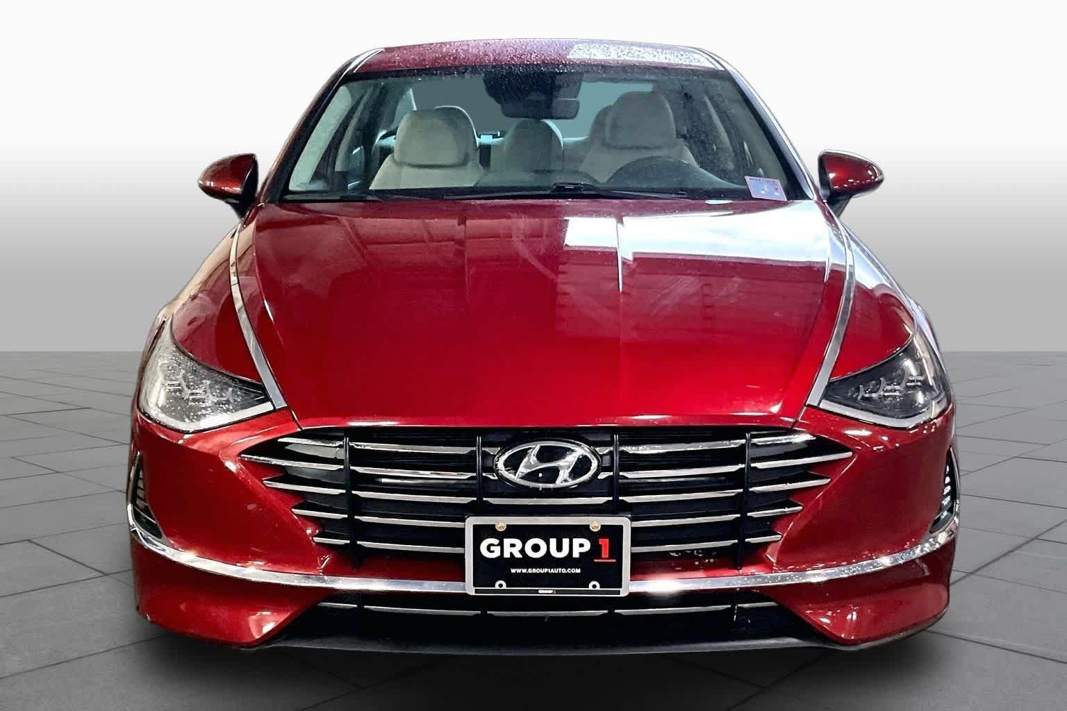 Used 2023 Hyundai Sonata SE w/ Preferred Accessory Package FWD image 4