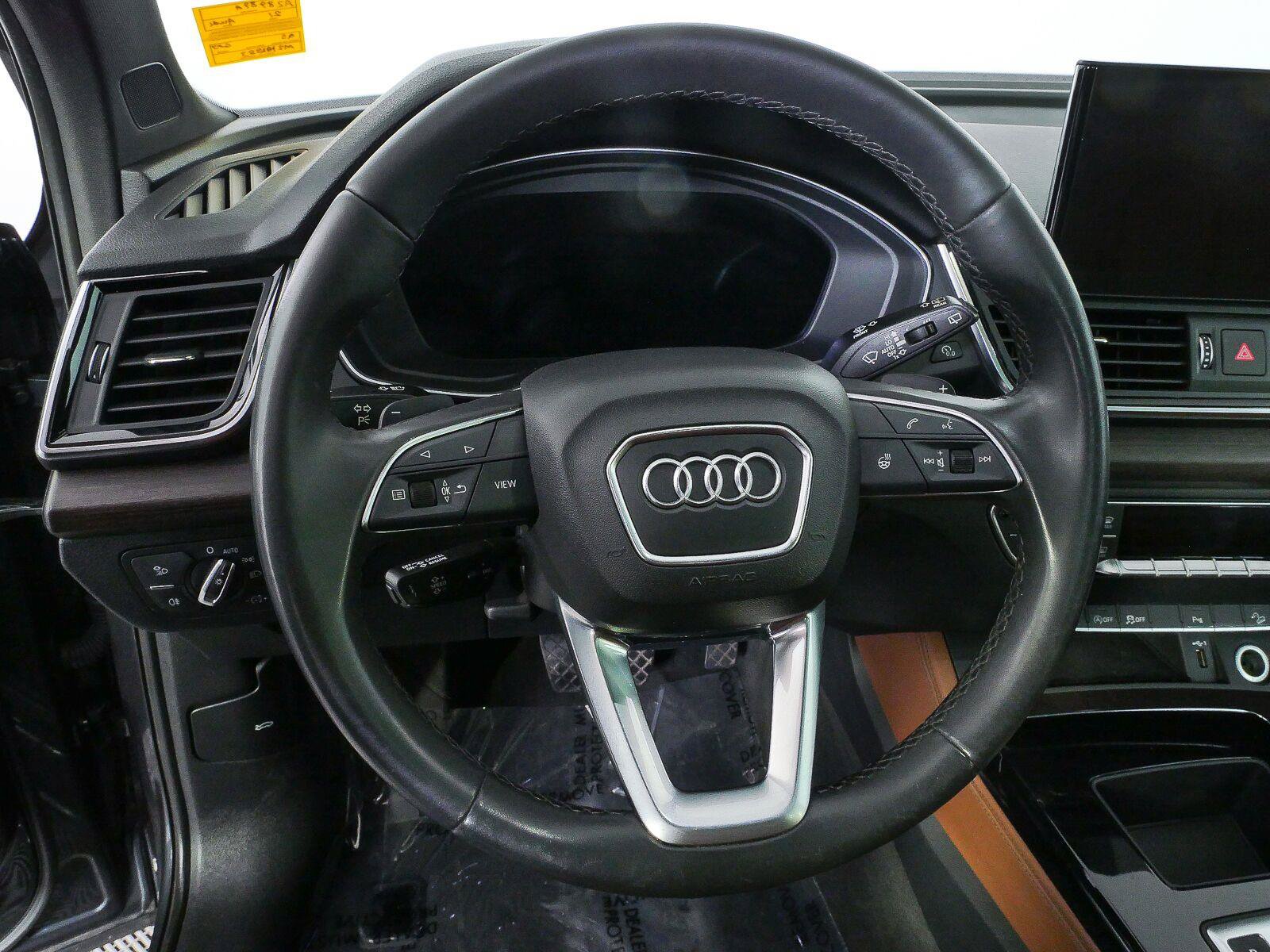Used 2021 Audi Q5 2.0T Premium Plus w/ Premium Plus Package AWD/4WD image 10