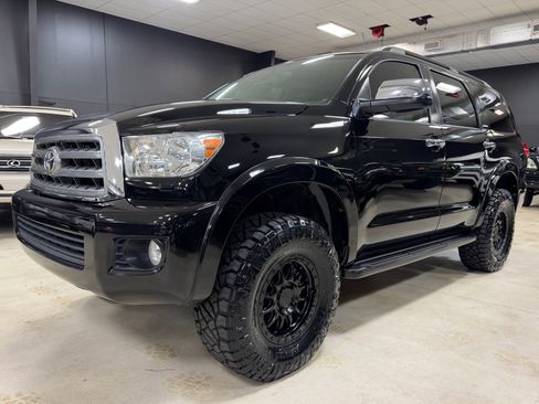 Used 2013 Toyota Sequoia Limited AWD/4WD image 25