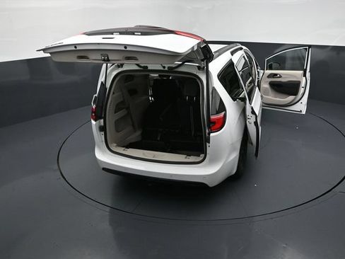 Used 2024 Chrysler Pacifica Touring-L w/ Road Tripper Package FWD image 25