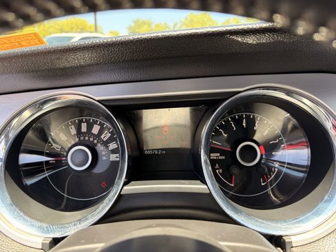 Used 2014 Ford Mustang Premium w/ Electronics Package RWD image 27