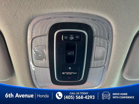 Used 2022 Hyundai Elantra Limited FWD image 36