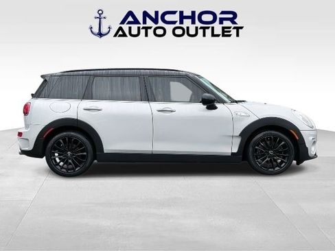 Used 2019 MINI Cooper Clubman S w/ Storage Package image 9