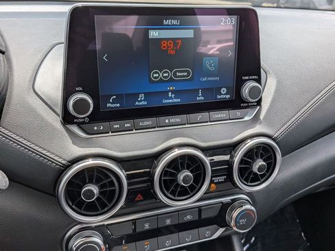 Used 2025 Nissan Sentra SV FWD image 17