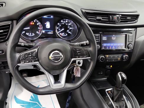 Used 2022 Nissan Rogue Sport S AWD/4WD image 3