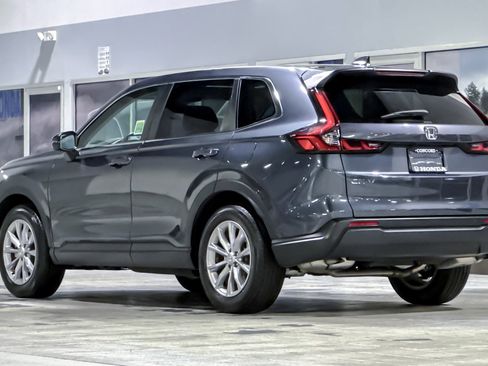 Used 2024 Honda CR-V EX-L image 3