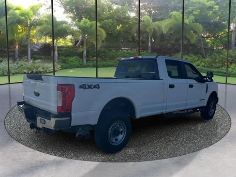 Used 2018 Ford F350 XL w/ Power Equipment Group AWD/4WD image 5
