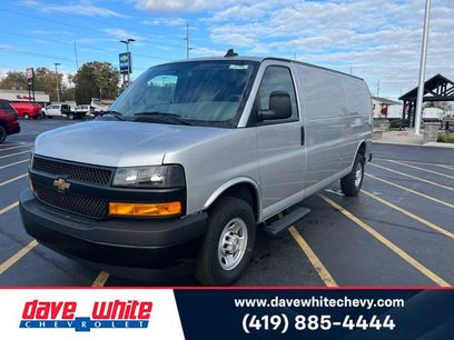 New 2025 Chevrolet Express 3500 Extended w/ Driver Convenience Package