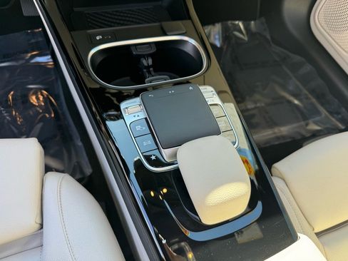 Certified 2020 Mercedes-Benz A 220 4MATIC image 15