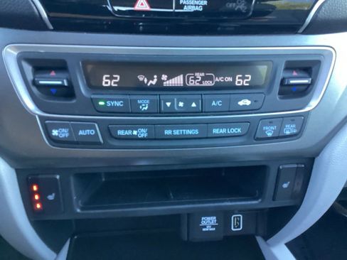 Used 2022 Honda Pilot EX-L image 24