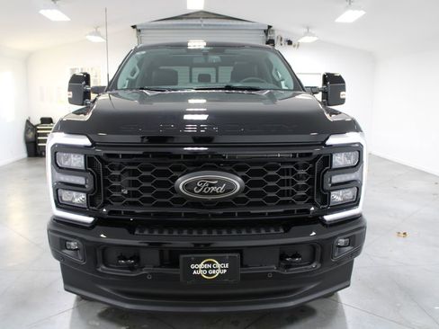 New 2026 Ford F250 Lariat w/ Black Appearance Package image 2