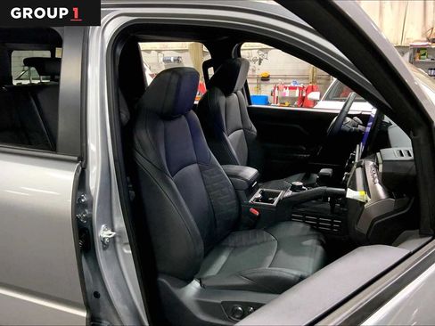 Certified 2024 Toyota Tacoma TRD Off-Road w/ TRD Off Road Premium Package AWD/4WD image 9