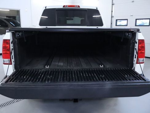 Used 2014 Nissan Titan PRO-4X w/ Pro-4x Luxury Package AWD/4WD image 16