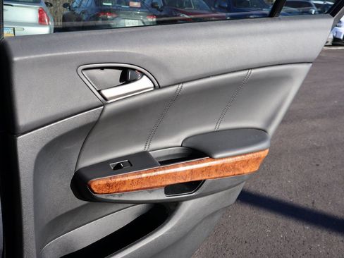 Used 2012 Honda Accord EX-L image 14