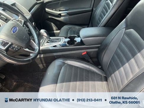 Used 2017 Ford Edge SEL w/ Equipment Group 201A AWD/4WD image 6