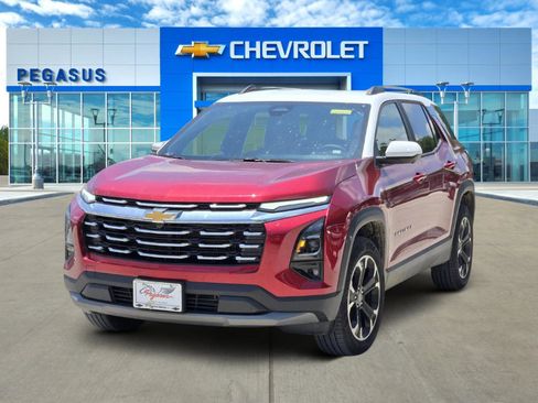 New 2025 Chevrolet Equinox LT w/ Convenience Package II image 2