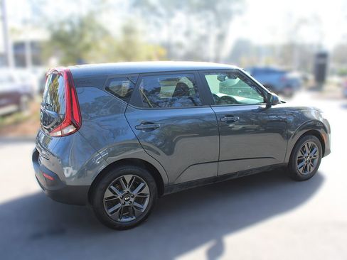 Certified 2020 Kia Soul EX image 12